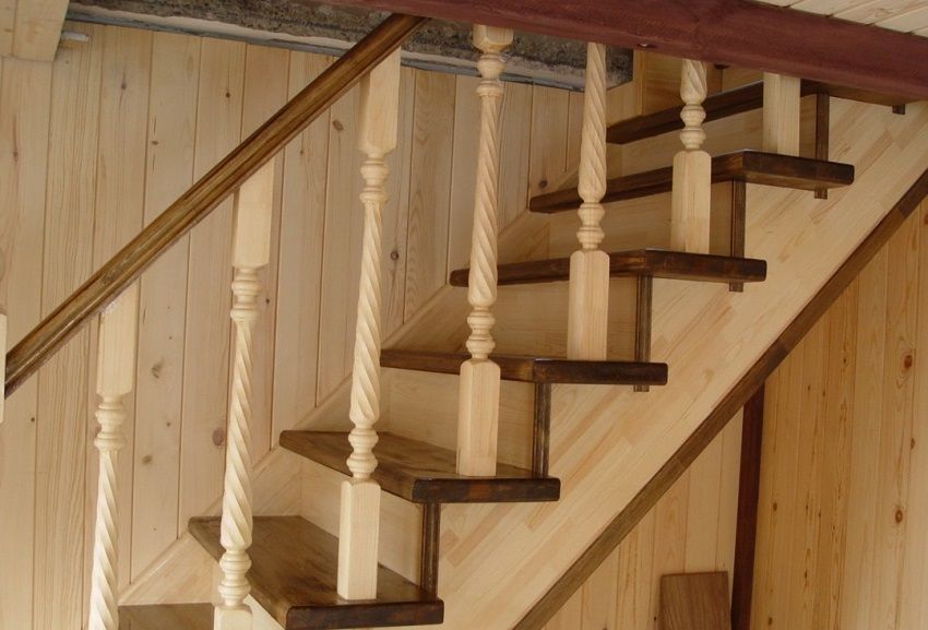 Balusters diperbuat daripada kayu: konsep, jenis, peraturan untuk pemilihan dan pemasangan