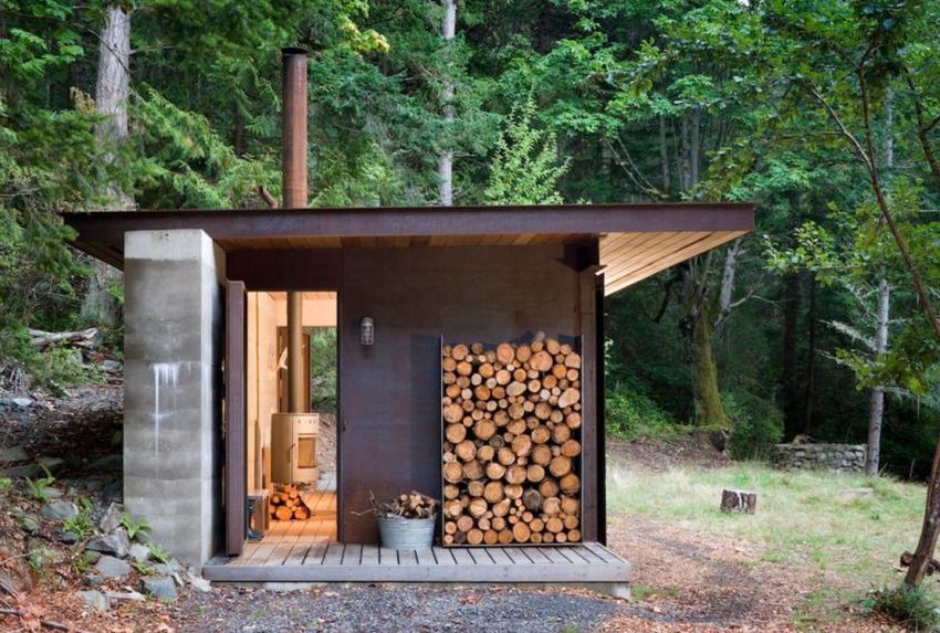 Drovyanik do-it-yourself: reka bentuk optimum untuk menyimpan kayu balak