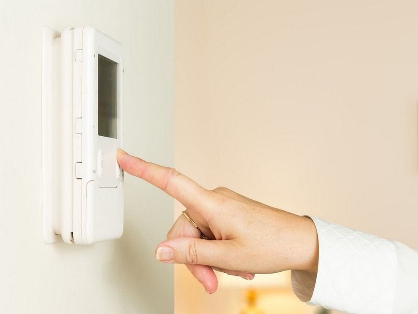 Pemanas siling inframerah dengan termostat: harga, gambaran keseluruhan model