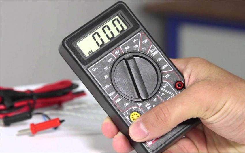 Multimeter elektrik: penguji untuk pelbagai ukuran elektrik