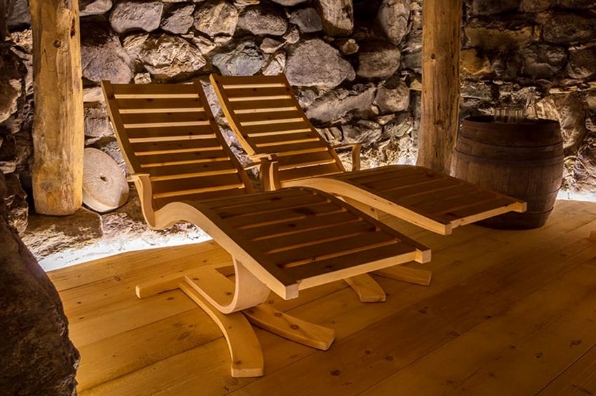 Perabot untuk mandi dan sauna: kami melengkapkan bilik rekreasi dengan rasa