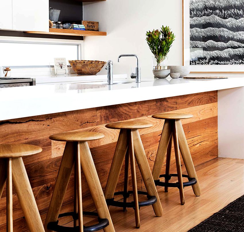Bar bangku untuk dapur: sekeping perabot yang diperlukan untuk rak