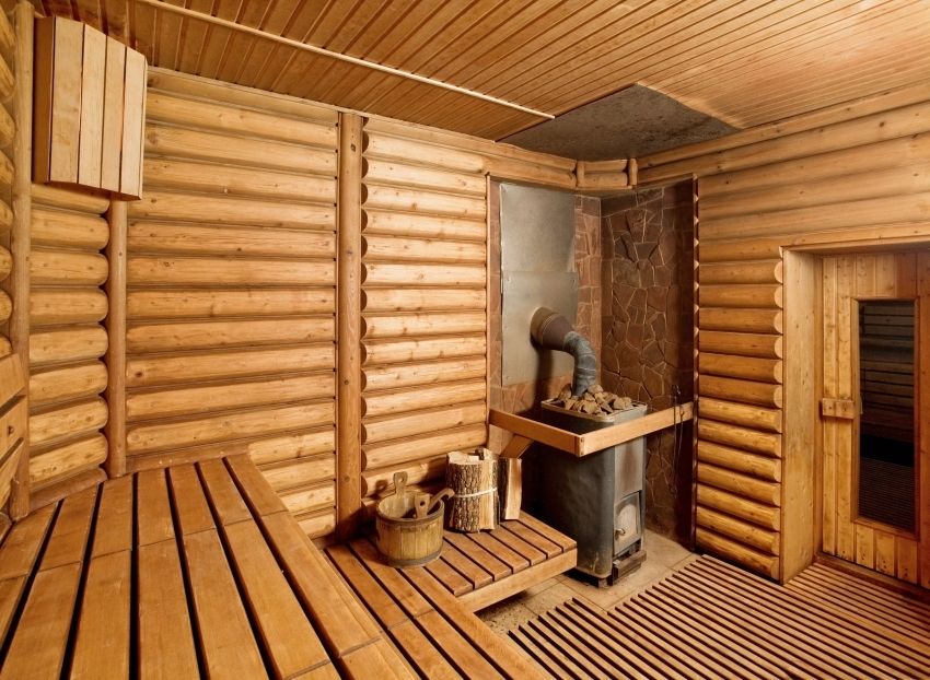 Daripada memanaskan siling, dinding dan lantai di dalam bilik mandi: bahan dan teknologi terbaik