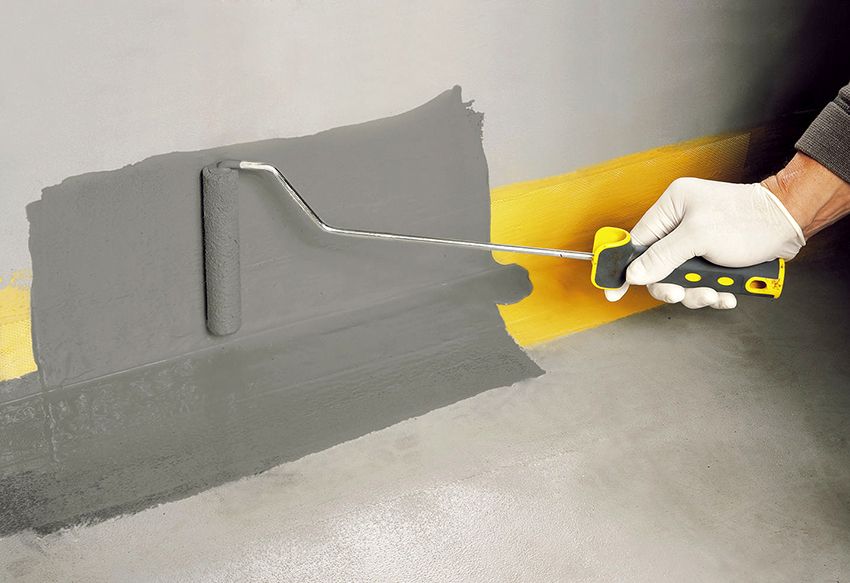 Penebat kalis air untuk konkrit: cara terbaik untuk melindungi daripada kelembapan