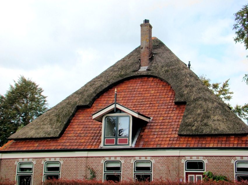 Sistem atap bumbung: ciri utama bingkai