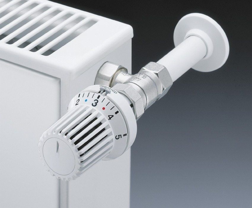 Pengatur suhu untuk radiator pemanasan dalam sistem pelbagai rumah